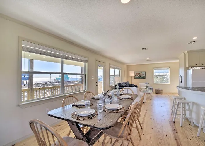 W/ Large Porch - View! Holiday home *