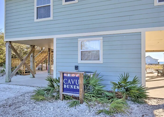W/ Large Porch - View! Holiday home
