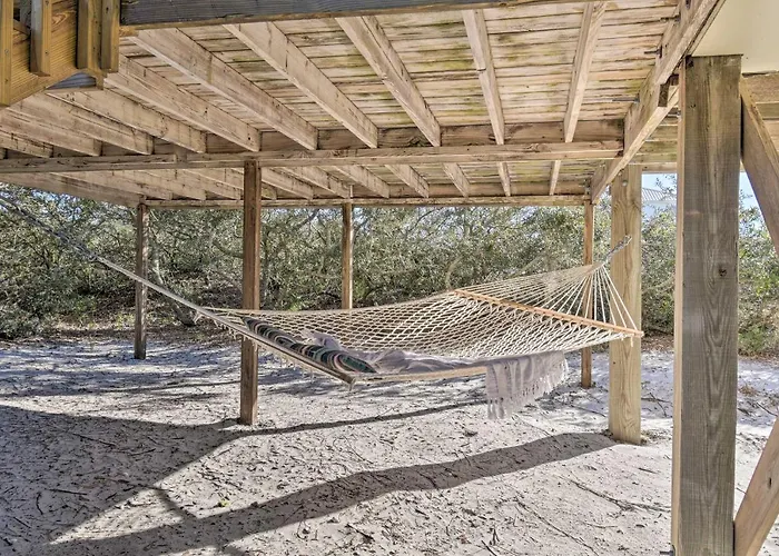 W/ Large Porch - View! Holiday home